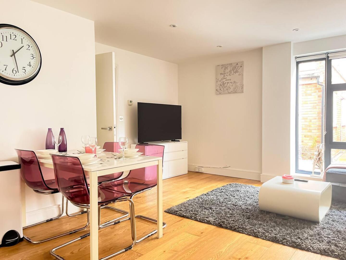 Omega Terrace, Luxury Modern Interior, Located Close To Alexandra Palace Londra Dış mekan fotoğraf