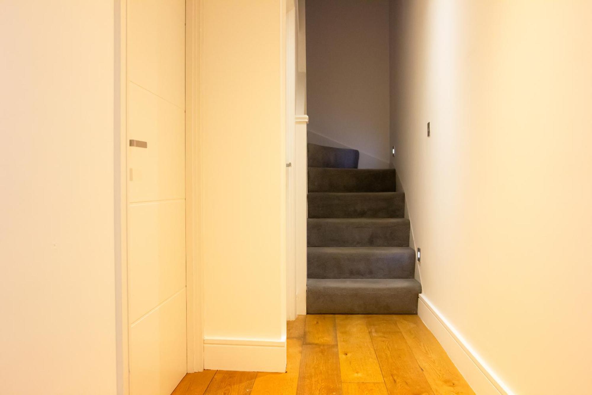 Omega Terrace, Luxury Modern Interior, Located Close To Alexandra Palace Londra Dış mekan fotoğraf